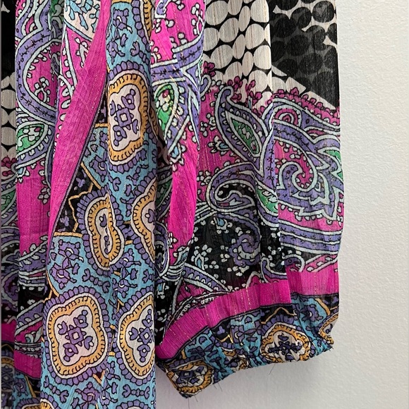 Colorful paisley sheer top - Picture 9 of 16